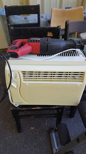 Thrift Store «Disabled American Veterans Thrift store», reviews and photos, 15265 Warwick Blvd, Newport News, VA 23608, USA