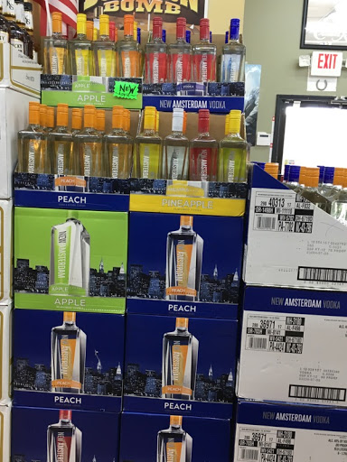 Liquor Store «Liquor World», reviews and photos, 50 Haven Hill Rd, Shelbyville, KY 40065, USA