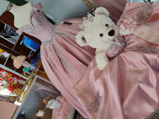 Shopping Mall «Hillcroft Shopping Center», reviews and photos, 5901 Hillcroft St, Houston, TX 77036, USA