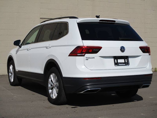 Auto Repair Shop «Autohaus Service and Sales», reviews and photos, 4411 Delemere Blvd, Royal Oak, MI 48073, USA