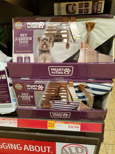 Supermarket «ALDI», reviews and photos, 6555 S Pennsylvania Ave, Lansing, MI 48911, USA