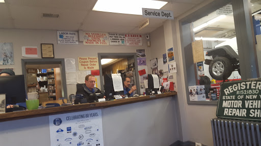 Dodge Dealer «Riverhead Dodge», reviews and photos, 642 W Main St, Riverhead, NY 11901, USA