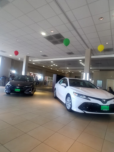 Toyota Dealer «Toyota of Gladstone», reviews and photos, 19375 McLoughlin Blvd, Gladstone, OR 97027, USA