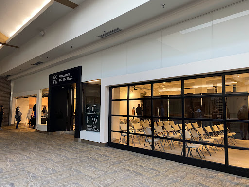 Cosmetics Store «SEPHORA», reviews and photos, 11731 W 95th St, Overland Park, KS 66214, USA