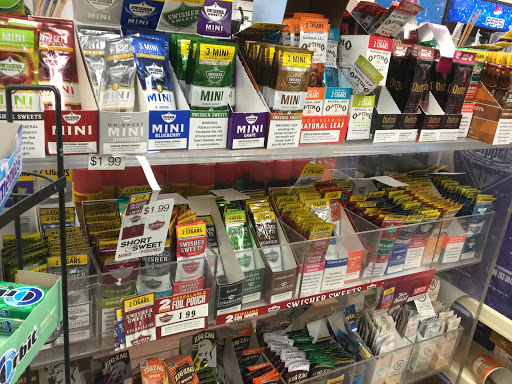 Tobacco Shop «AM SMOKE SHOP», reviews and photos, 1401 State St, Orem, UT 84057, USA