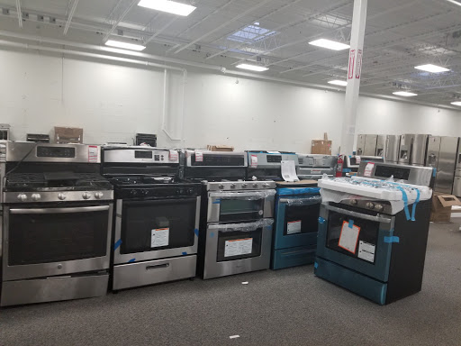 Electronics Store «Best Buy Outlet Store», reviews and photos, 5220 Capital Blvd, Raleigh, NC 27616, USA