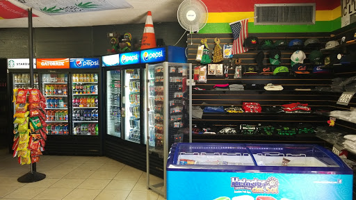 Tobacco Shop «Smokeyz Smoke Shop», reviews and photos, 410 Euclid St #7, Anaheim, CA 92802, USA