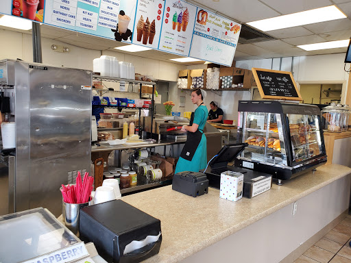 Ice Cream Shop «Ice Shack», reviews and photos, 104 N Water St, Mill Hall, PA 17751, USA