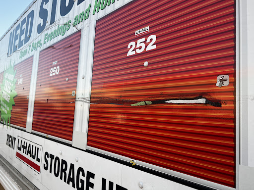 Truck Rental Agency «U-Haul Moving & Storage of Addison», reviews and photos, 2735 E Belt Line Rd, Carrollton, TX 75006, USA