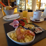 Photo n°3 de l'avis de Dorus.v fait le 28/08/2022 à 11:52 sur le  Achim Möhrer Café Chalet Inh. à Schleiden