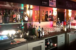 Bermuda Bar Erotikclub image