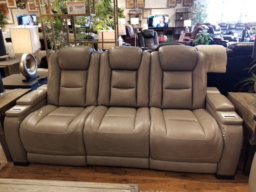 Furniture Store «Ashley Furniture HomeStore», reviews and photos, 2508 S 38th St, Tacoma, WA 98409, USA