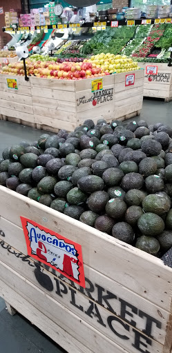 Grocery Store «Fresh Market Place», reviews and photos, 2600 N Central Ave, Chicago, IL 60639, USA