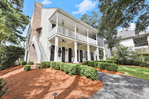 Real Estate Agency «Jen Burns - The Burns Group - Keller Williams Realty First Choice», reviews and photos, 17111 Commerce Centre Drive, Prairieville, LA 70769, USA