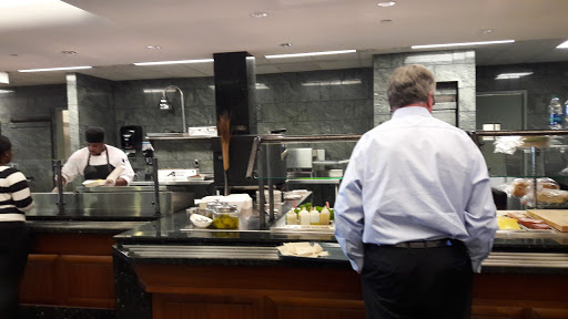 Construction Company «Berkshire Hathaway Corporate», reviews and photos, 3555 Farnam St, Omaha, NE 68131, USA