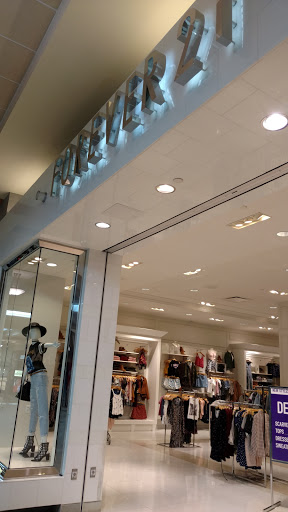 Clothing Store «Forever 21», reviews and photos, 755 NJ-18, East Brunswick, NJ 08816, USA