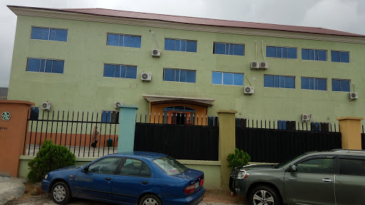 I-Scholars International Academy, Plot C86, C90, C92, and C93, Road 5213, Off, 1st Avenue, Gwarinpa Estate, Abuja, Nigeria, High School, state Federal Capital Territory