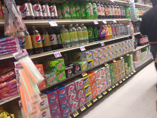 Grocery Store «Foodtown of Kensington», reviews and photos, 382 McDonald Ave, Brooklyn, NY 11218, USA