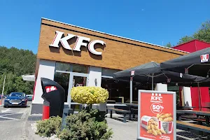 KFC Gdynia Chylonia image