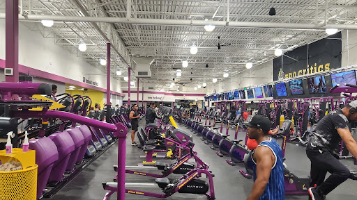 Gym «Planet Fitness - Houston (Mission Bend), TX», reviews and photos, 14485 Bellaire Blvd, Houston, TX 77080, USA