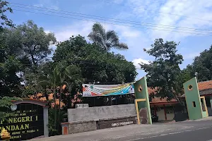 SMP Negeri 1 Pandaan image