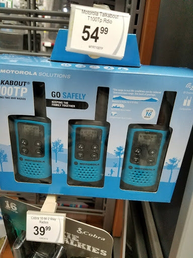 Electronics Store «RadioShack», reviews and photos, 2001 S Orange Ave, Orlando, FL 32806, USA