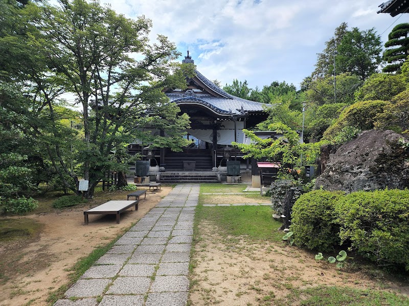 最上稲荷奥之院一乗寺