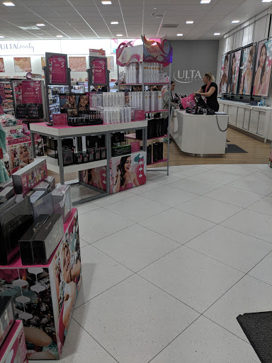 Hair Salon «Ulta Beauty», reviews and photos, 120 Sayebrook Pkwy, Myrtle Beach, SC 29588, USA