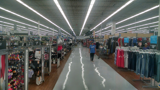 Discount Store «Walmart», reviews and photos, 900 Boston Post Rd, Guilford, CT 06437, USA