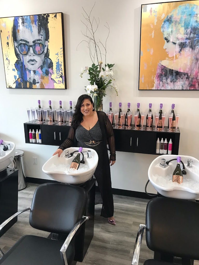 Alicsia O - The Salon 01118