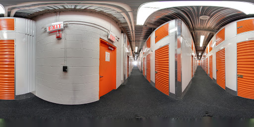 Self-Storage Facility «CubeSmart Self Storage», reviews and photos, 33-24 Woodside Ave, Long Island City, NY 11101, USA