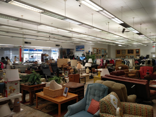 Thrift Store «St Vincent De Paul Society», reviews and photos, 5236 Cedar St, Bellaire, TX 77401, USA