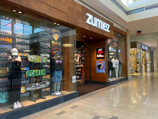 Clothing Store «Zumiez», reviews and photos, 2655 Richmond Ave #2320, Staten Island, NY 10314, USA