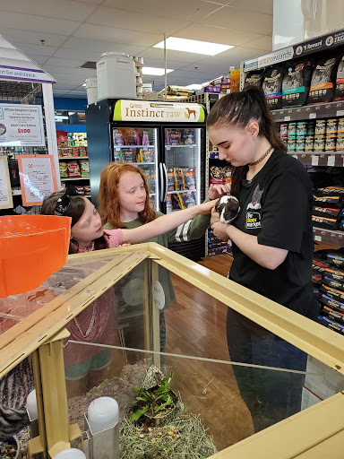 Pet Supply Store «Pet Supermarket», reviews and photos, 8030 TN-100, Bellevue, TN 37221, USA