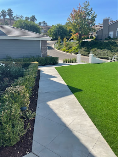 Woodland's Concrete Driveways and Artificial Turf Contractor