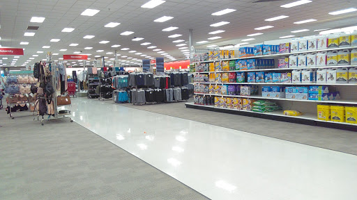 Department Store «Target», reviews and photos, 2099 Skokie Valley Rd, Highland Park, IL 60035, USA