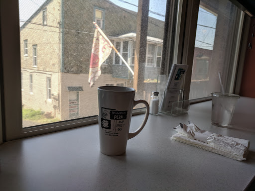 Dessert Shop «Downtown Perk & Desserts Oasis», reviews and photos, 145 W Main St, Ashland, OH 44805, USA