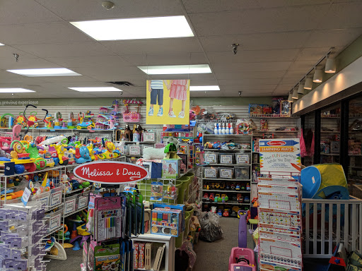 Shopping Mall «Miracle Mile Shopping Center», reviews and photos, Minnesota 100, St Louis Park, MN 55416, USA