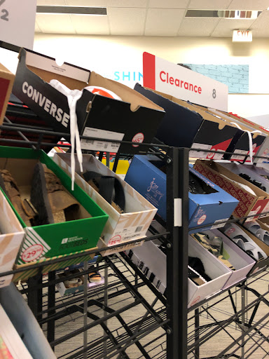 Shoe Store «Famous Footwear», reviews and photos, 22517 TX-249, Houston, TX 77070, USA