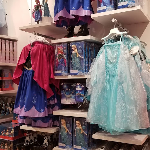 Toy Store «Disney Store», reviews and photos, 7527 Dadeland Mall Cir W, Miami, FL 33156, USA