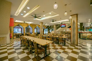 Al Khatiri Restaurant@AlKhatiri Point image