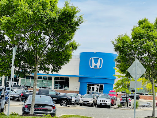 Honda Dealer «Pohanka Honda», reviews and photos, 1772 Ritchie Station Ct, Capitol Heights, MD 20743, USA