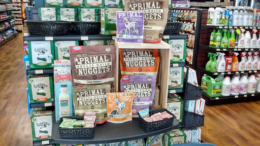 Pet Supply Store «Pet Valu», reviews and photos, 9015 Columbus Pike, Lewis Center, OH 43035, USA