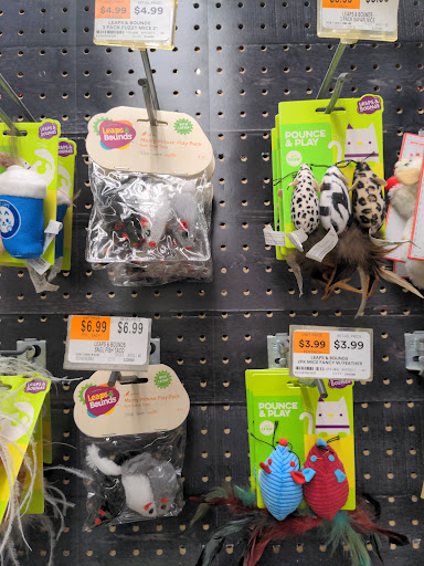Pet Supply Store «Petco Animal Supplies», reviews and photos, 1391 NJ-35, Middletown, NJ 07748, USA