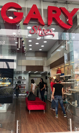 Stores to buy women's fluchos shoes Bucaramanga