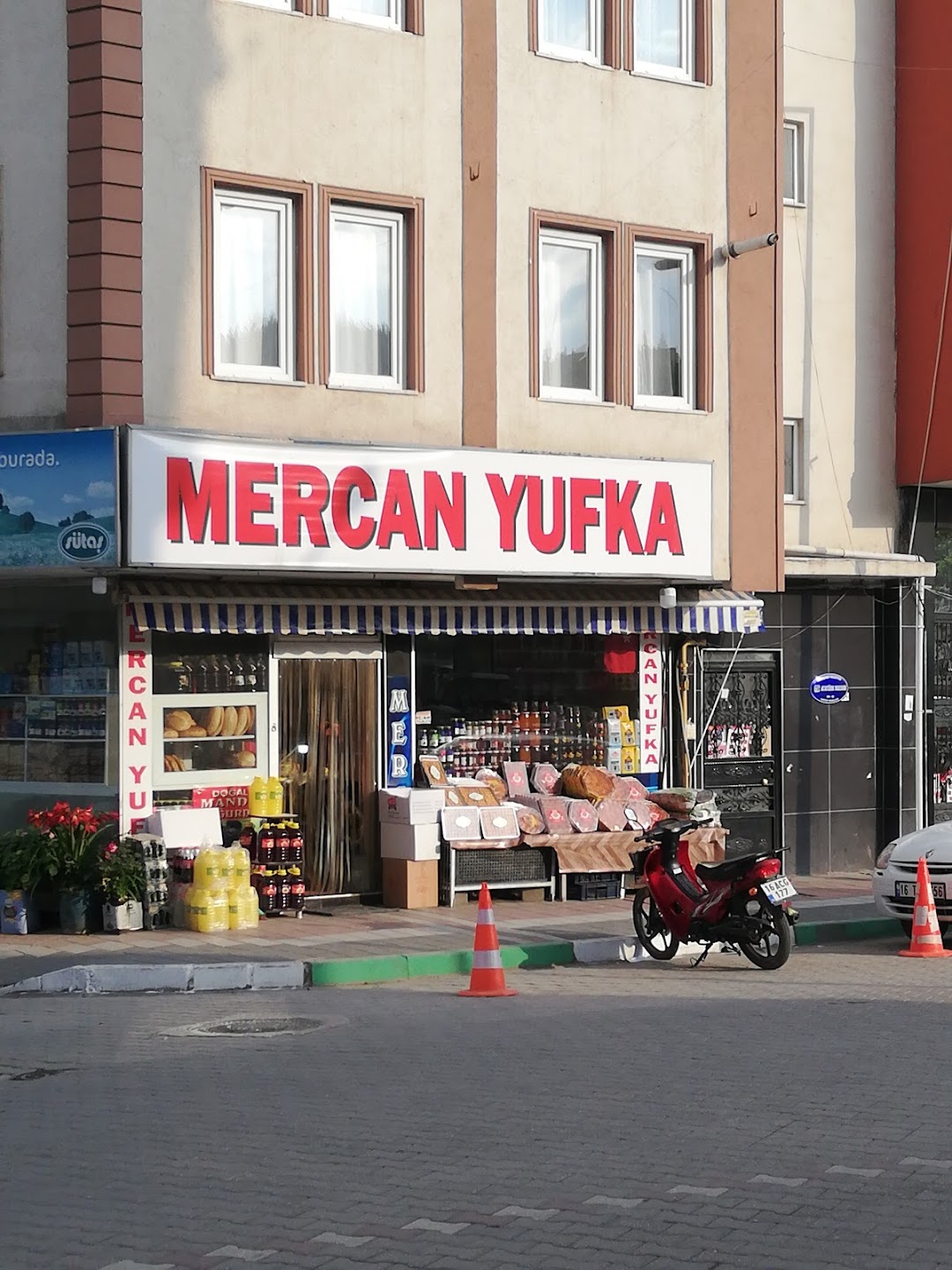 Mercan Yufka Mant Evi