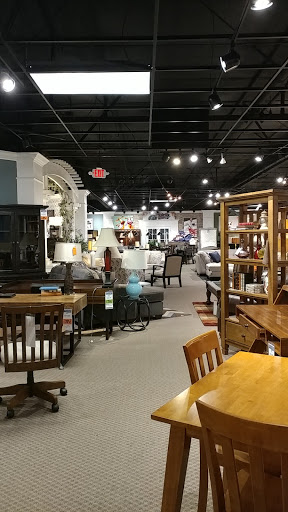 Furniture Store «Evans Furniture Galleries», reviews and photos, 734 W Onstott Rd, Yuba City, CA 95991, USA