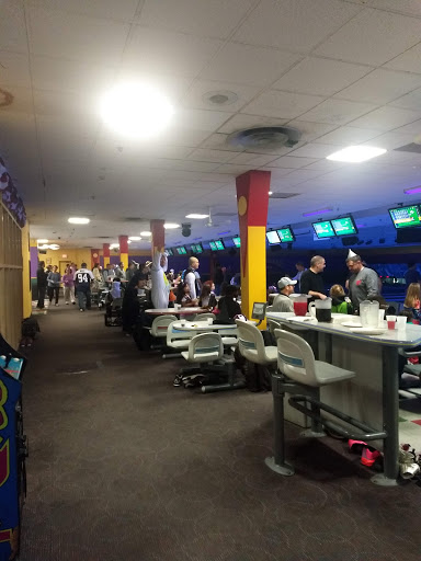 Bowling Alley «Farmingdale Lanes», reviews and photos, 999 Conklin St A, Farmingdale, NY 11735, USA