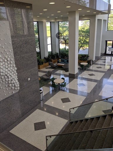 Electronics Store «Sprint Corporate Office», reviews and photos, 1901 N Roselle Rd, Schaumburg, IL 60195, USA