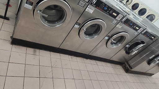 Laundromat «Texas City Washateria», reviews and photos, 1001 6th St N, Texas City, TX 77590, USA